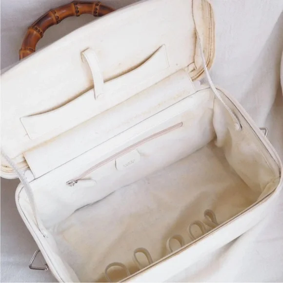 Gucci White Leather Handbag with Bamboo Handle - Picture 4 of 11